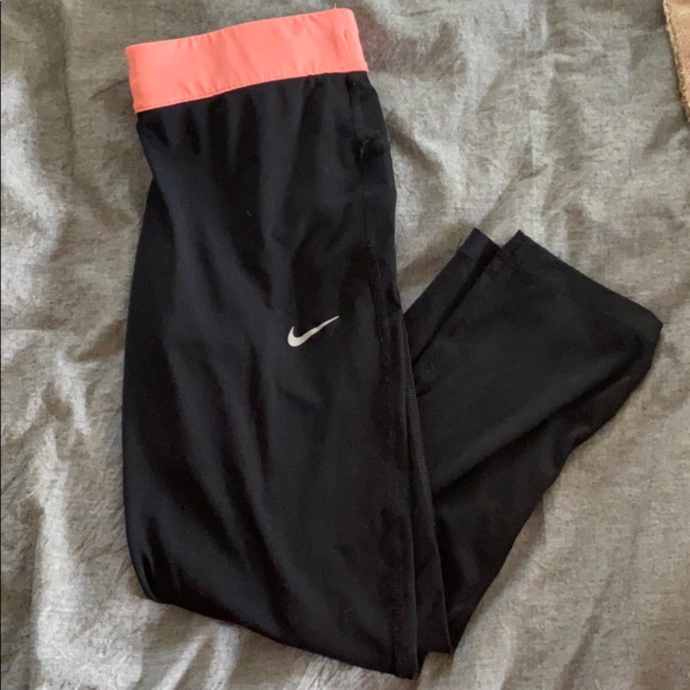 Nike cropped running leggings